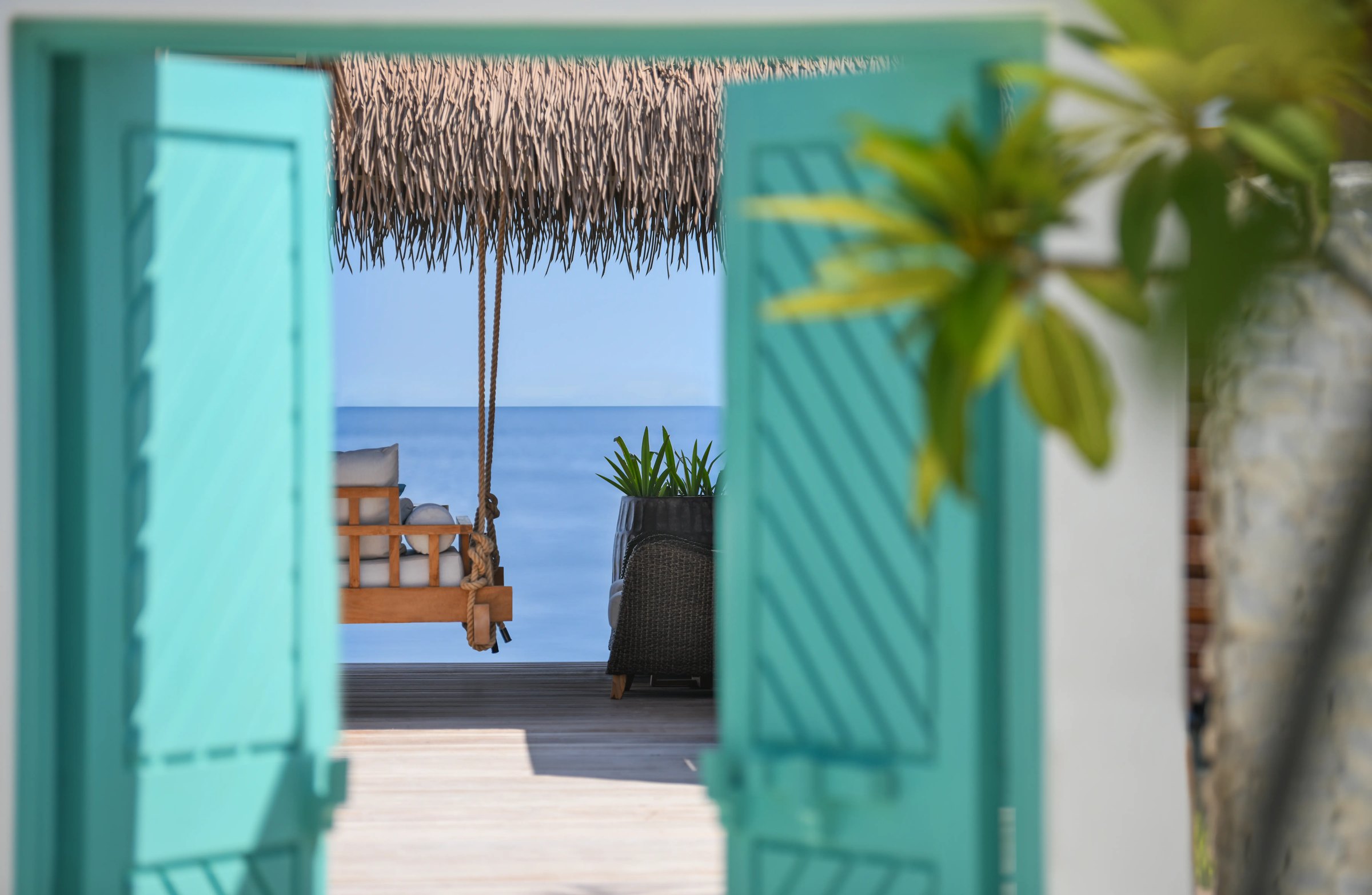 Two Queen Bedded Grand Reef Villa with Pool at Waldorf Astoria Maldives Ithaafushi thumbnail 2